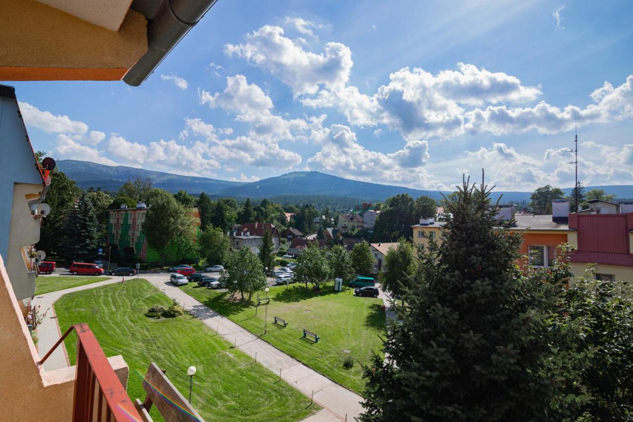 Duze W Centrum Z Widokiem Шклярска-Поремба Экстерьер фото
